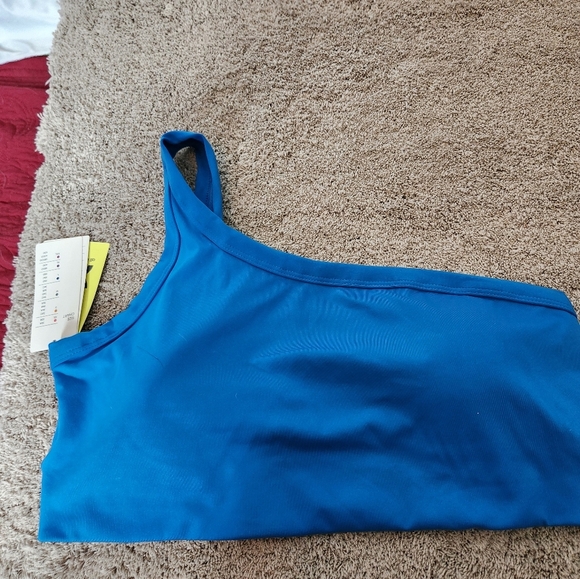 2 All in Motion Brushed Sculpt Asmmetrical Crop Sports Top - Picture 2 of 16